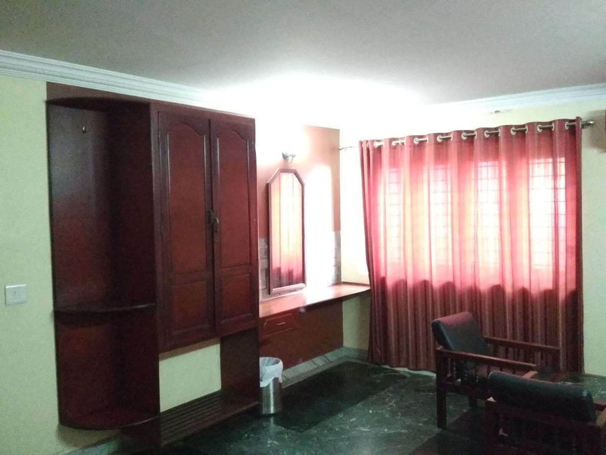 Alwaye Hotel Rukmini מראה חיצוני תמונה